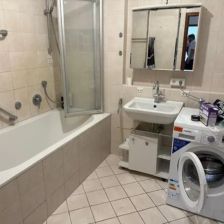 شقة Monteurwohnung Und *